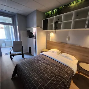 terra-private-rooms.hotels-lisbon-portugal.com/