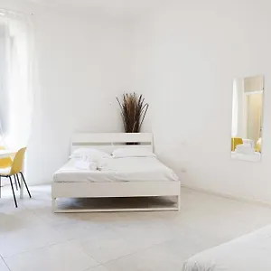 Apartamento Smart Station, Milão